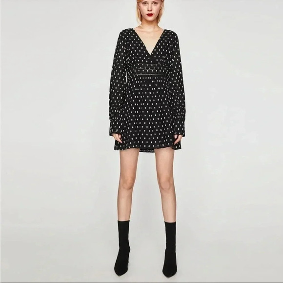 Zara Black And White Eyelet Dress Sz M - Picture 1 of 8